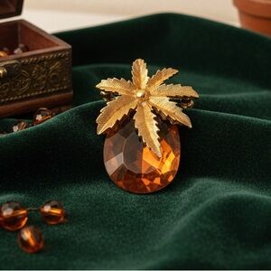 Vintage Sarah Coventry "Autumn Haze" Pineapple Brooch Pendant